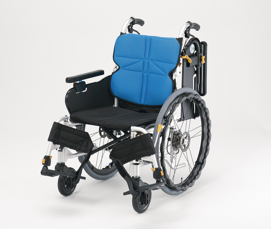 エコールチェアフィット 自走式