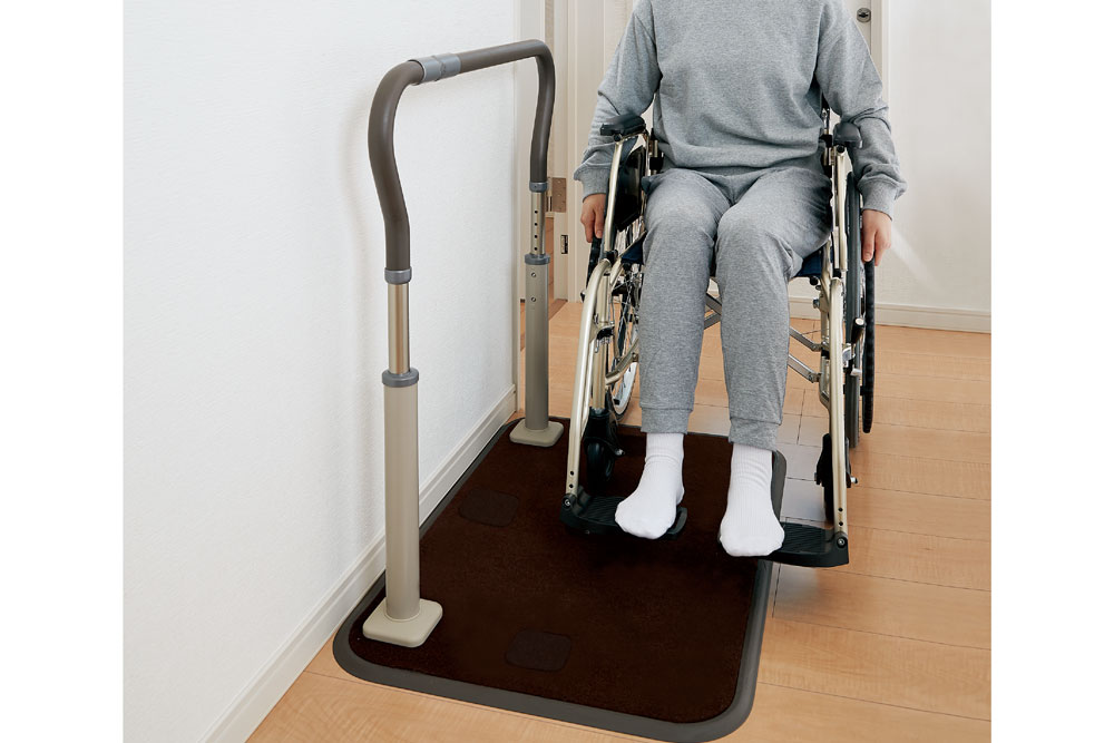 歩行サポート手すり スムーディ 屋内用 使用例