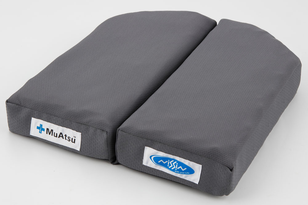 MuAtsuクッション