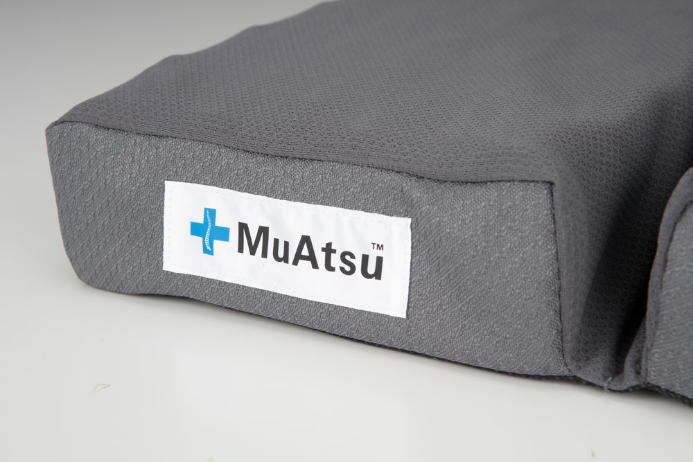 MuAtsuクッション ロゴ